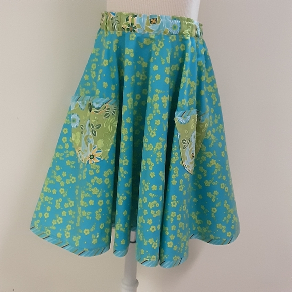 NWOT Pixie Dust Designs twirl skirt sz. 6, 8, & 10 - Picture 3 of 4